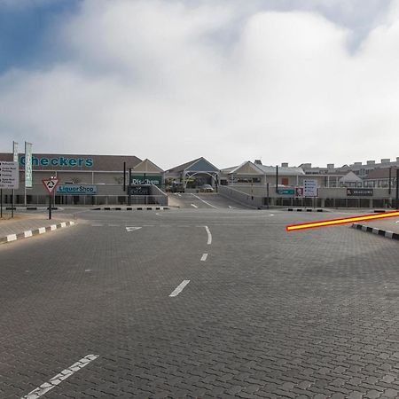 The Pier No. 7 Lägenhet Swakopmund Exteriör bild