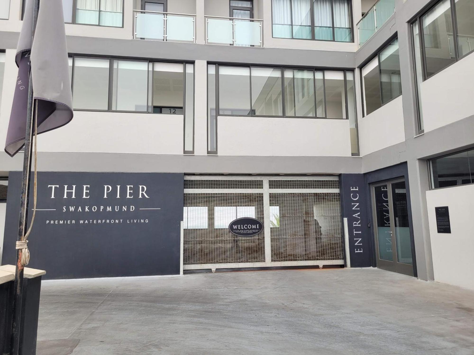 The Pier No. 7 Lägenhet Swakopmund Exteriör bild